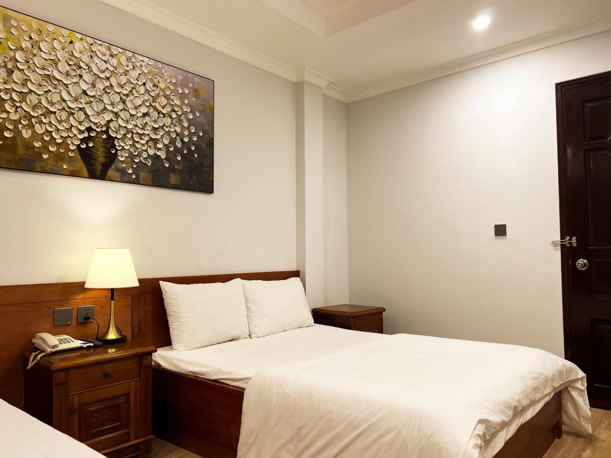 Ven Ho Hotel Hanoï Extérieur photo