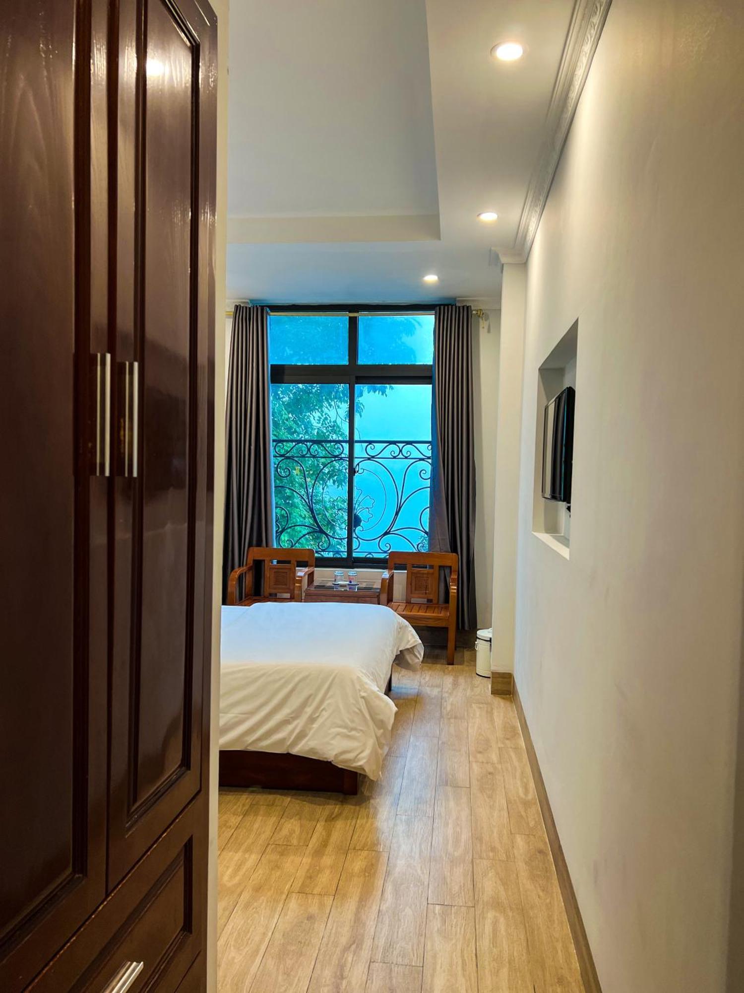 Ven Ho Hotel Hanoï Extérieur photo