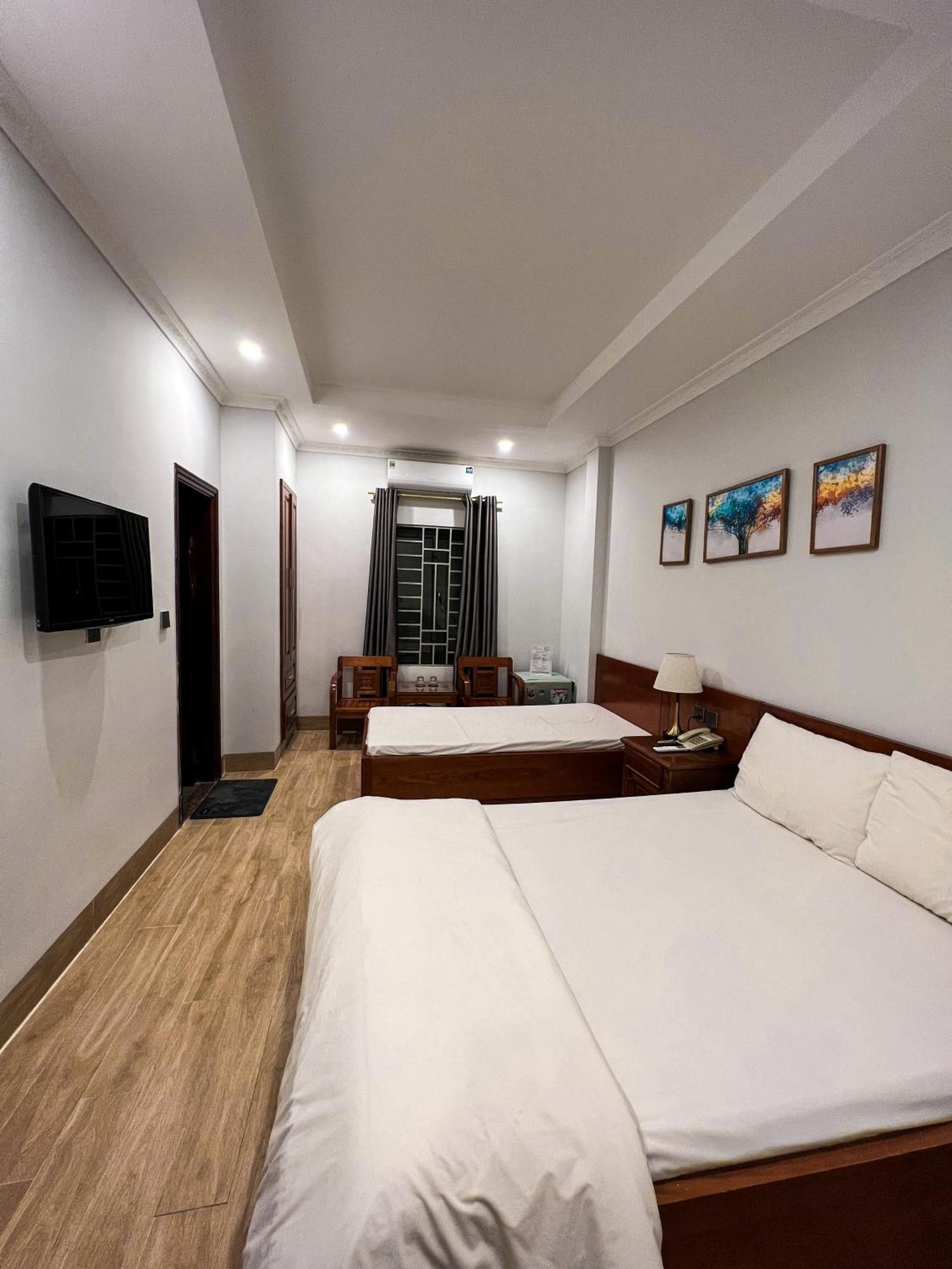 Ven Ho Hotel Hanoï Extérieur photo