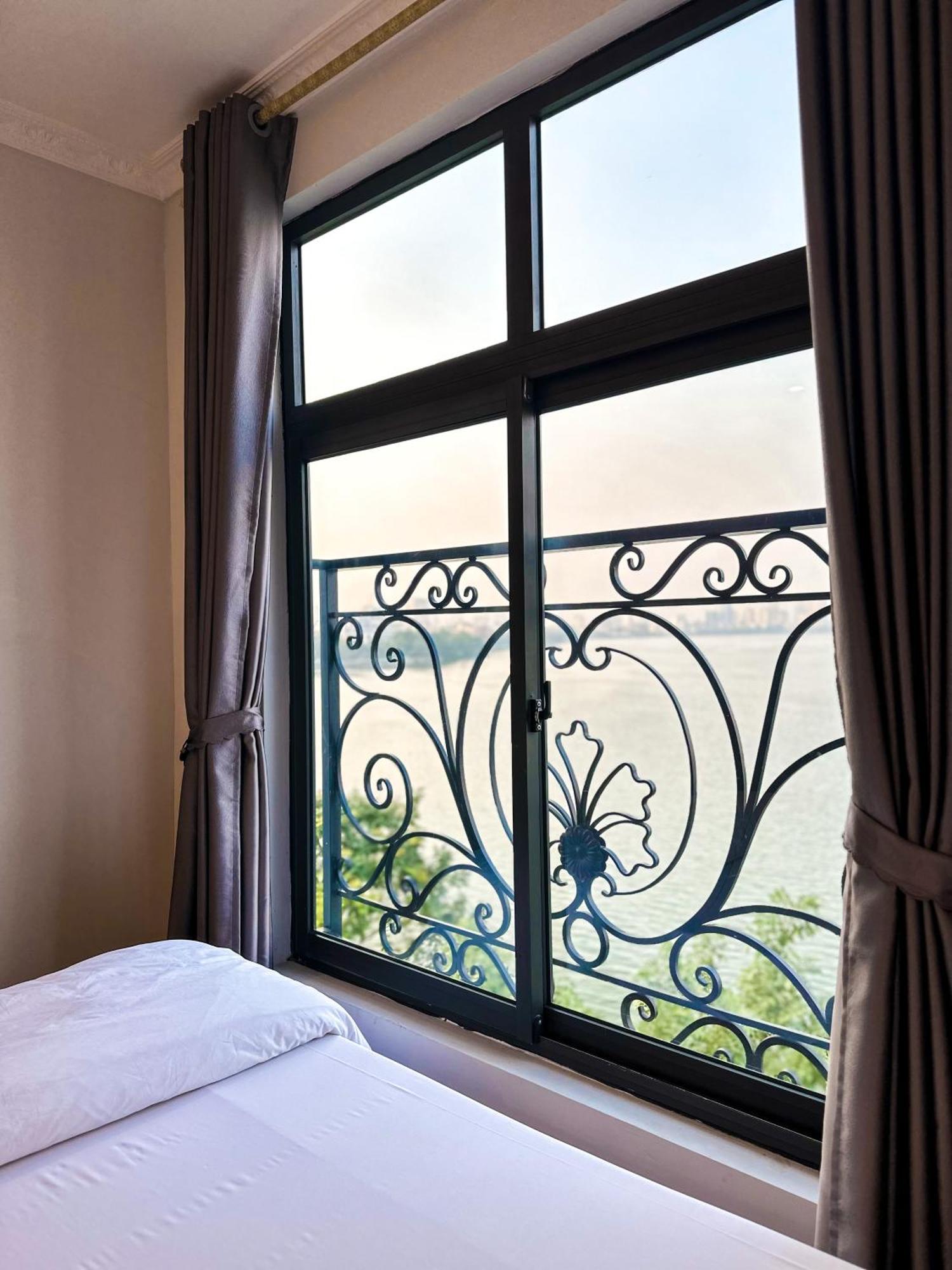 Ven Ho Hotel Hanoï Extérieur photo