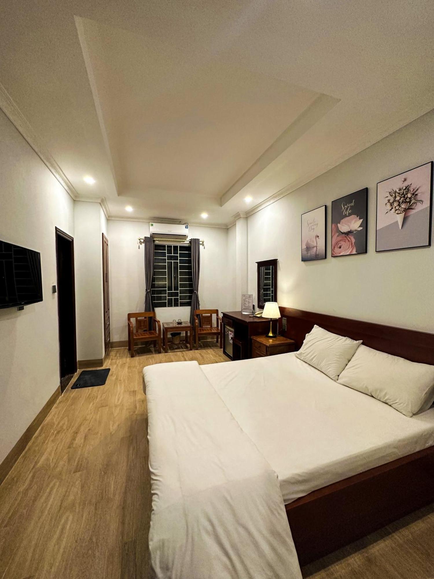 Ven Ho Hotel Hanoï Extérieur photo