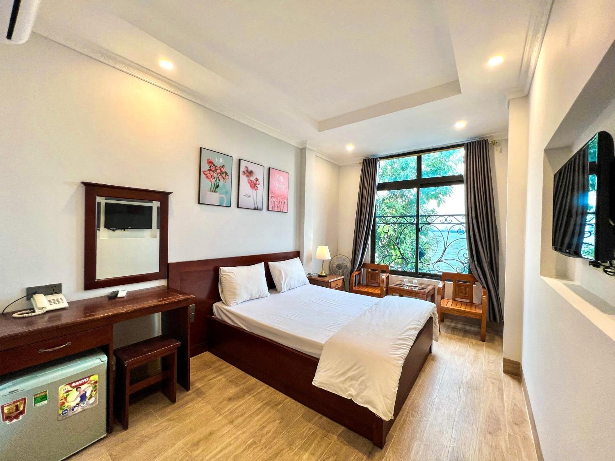 Ven Ho Hotel Hanoï Extérieur photo